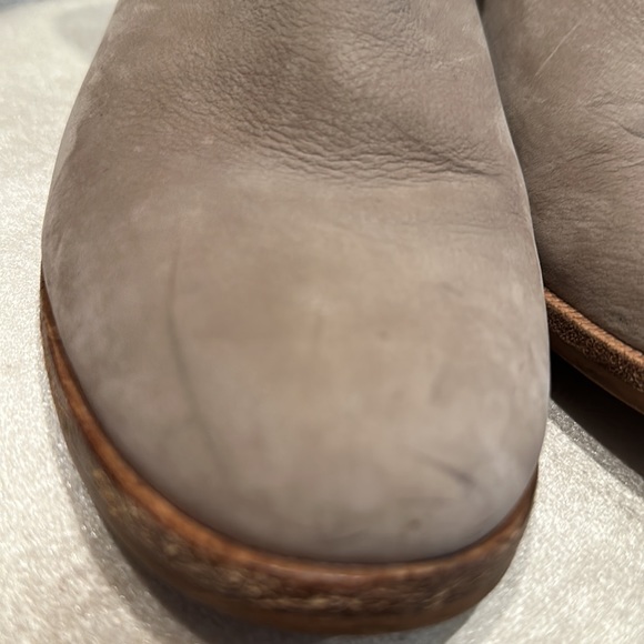 UGG Elora Women’s Boots - Picture 6 of 13